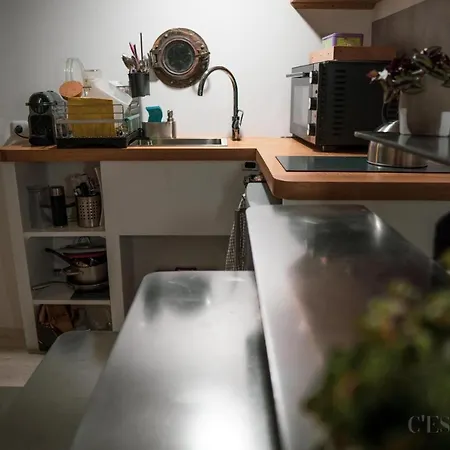 מלון Peniche C'est La Vie